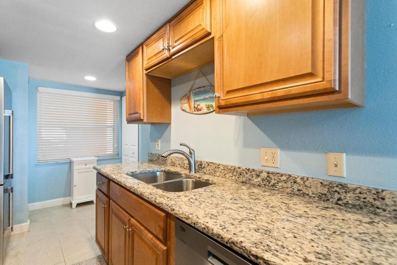 311 Madeira Norte Condo St. Pete Beach Extérieur photo